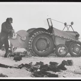 Prints-Around-Scott-Base_013