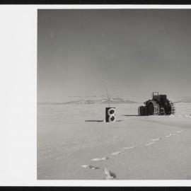Prints-McMurdo-Ice-Shelf-Work_007