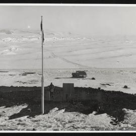 Scott-Base-Pressure-Ridge-60s_045