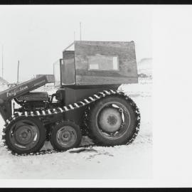 Scott-Base-Vehicles_051