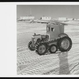 Scott-Base-Vehicles_052