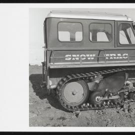 Scott-Base-Vehicles_060