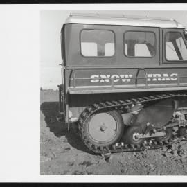 Scott-Base-Vehicles_063