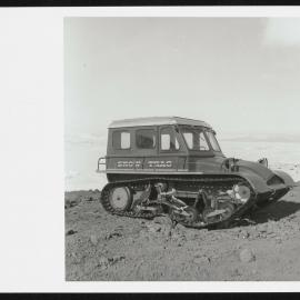 Scott-Base-Vehicles_065