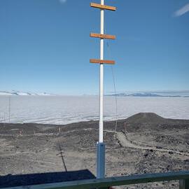 Cloe4 installed in the new long term science building, Scott Base: target pole