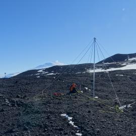 K060 installing new AH antenna