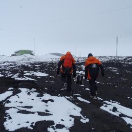 K060 running cable at Arrival Heights