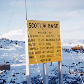 Scott Base-AA Sign