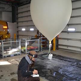 GRUAN balloon launch Helium filling Oct 2023