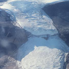 Unnamed Glacier going into Pearse Valley 