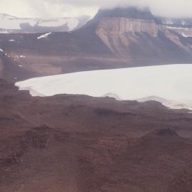 Upper Wright Glacier and Labyrinth 